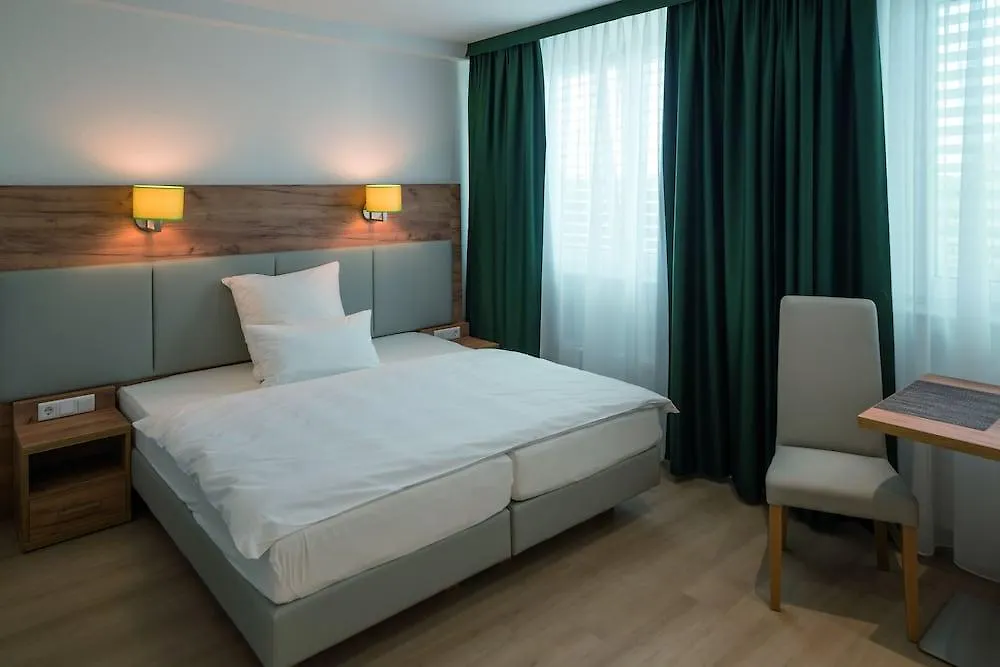 ***  Hotel Haus Am Zoo Dusseldorf Germany